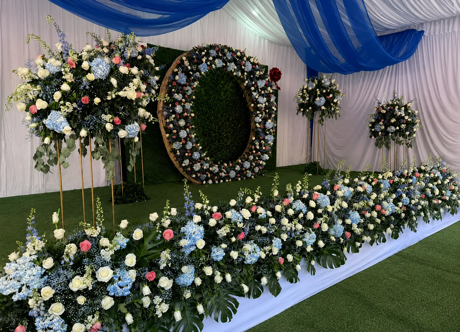 Ambientación floral para eventos corporativos y sociales – DA'Flores